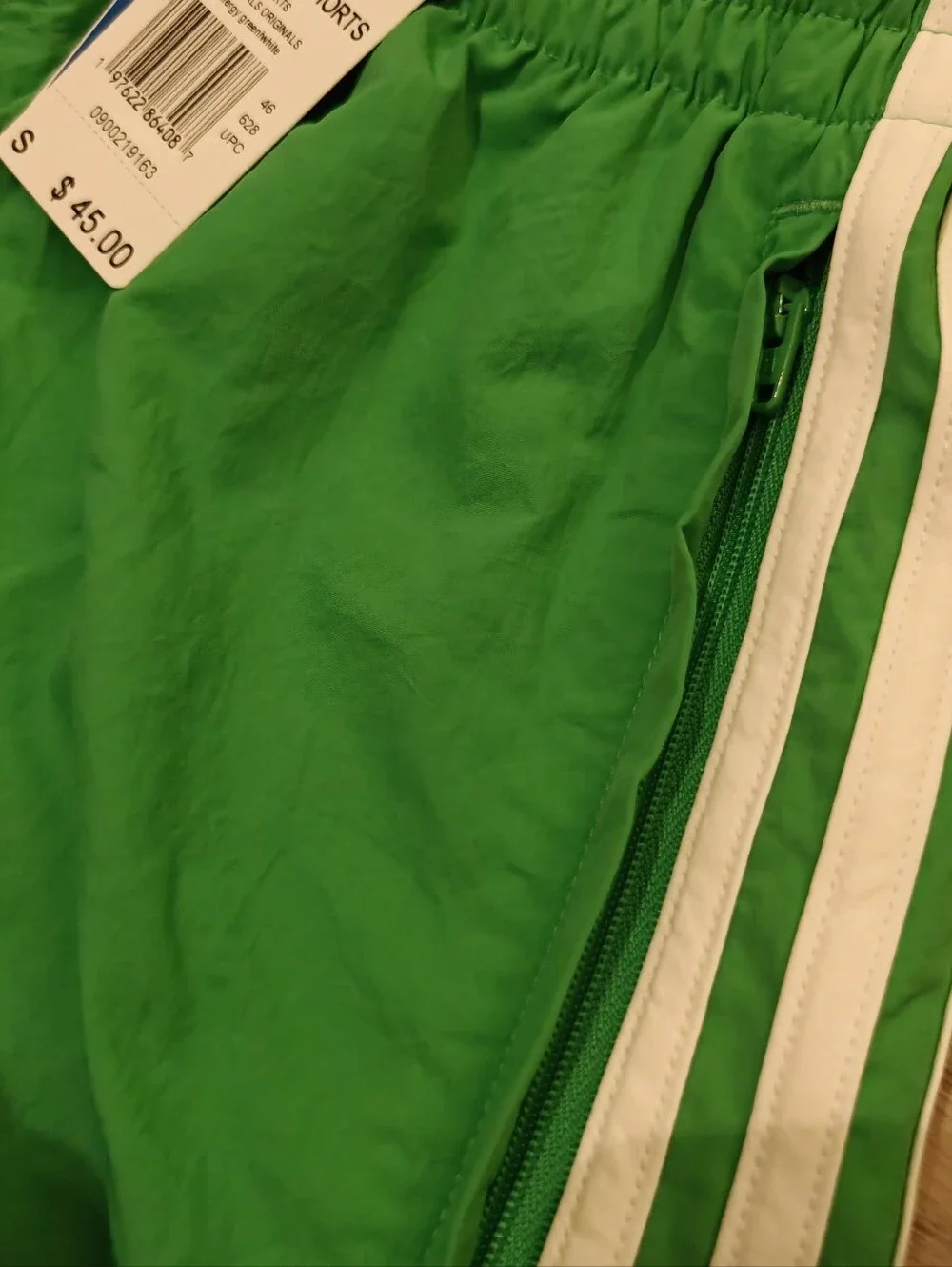 Adidas Originals Men's Sprinter Green Shorts Size  Small Brand New With Tags
